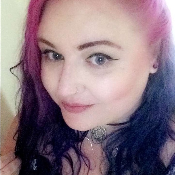 Meet your Posher, Jessie - Picture 2 of 8